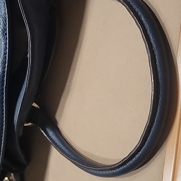 Michael Kors, Navy Blue Hamilton Satchel, EUC. - Picture 9 of 15